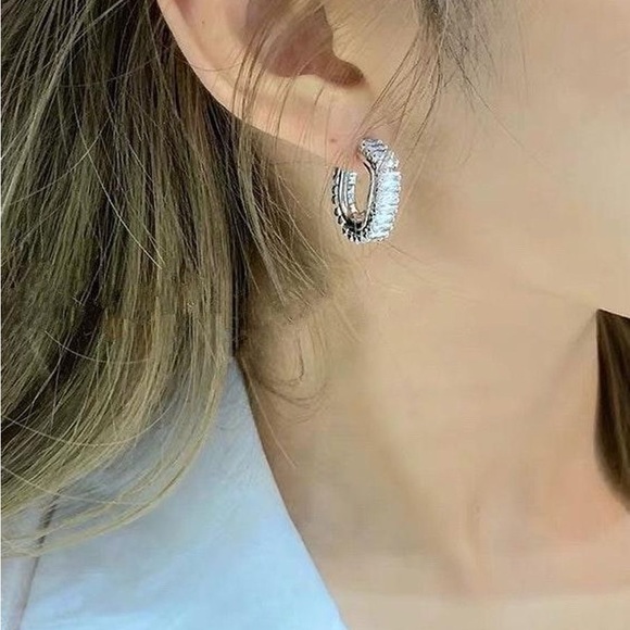 Silver cz earrings, cz hoop earrings, party earrings, silver hoop - Picture 6 of 6